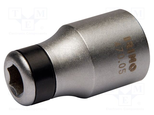 Adapter