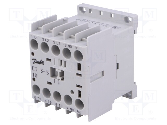 Contactor: 3-pole; NO x3; Auxiliary contacts: NO; 230VAC; 4.9A
