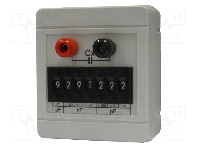 Decade box: capacitance; 1÷9999999pF; Number of ranges: 7; ±5%