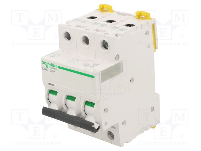 Circuit breaker; 230/400VAC; 100÷144VDC; Inom: 32A; Poles: 3; DIN